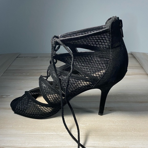 nine west mesh heels